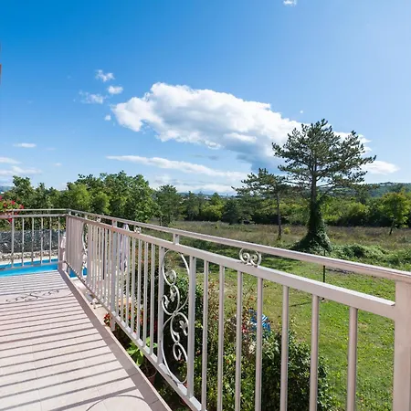 Haus Orange Familienfreundliche Lage Mit Pool Apartment *